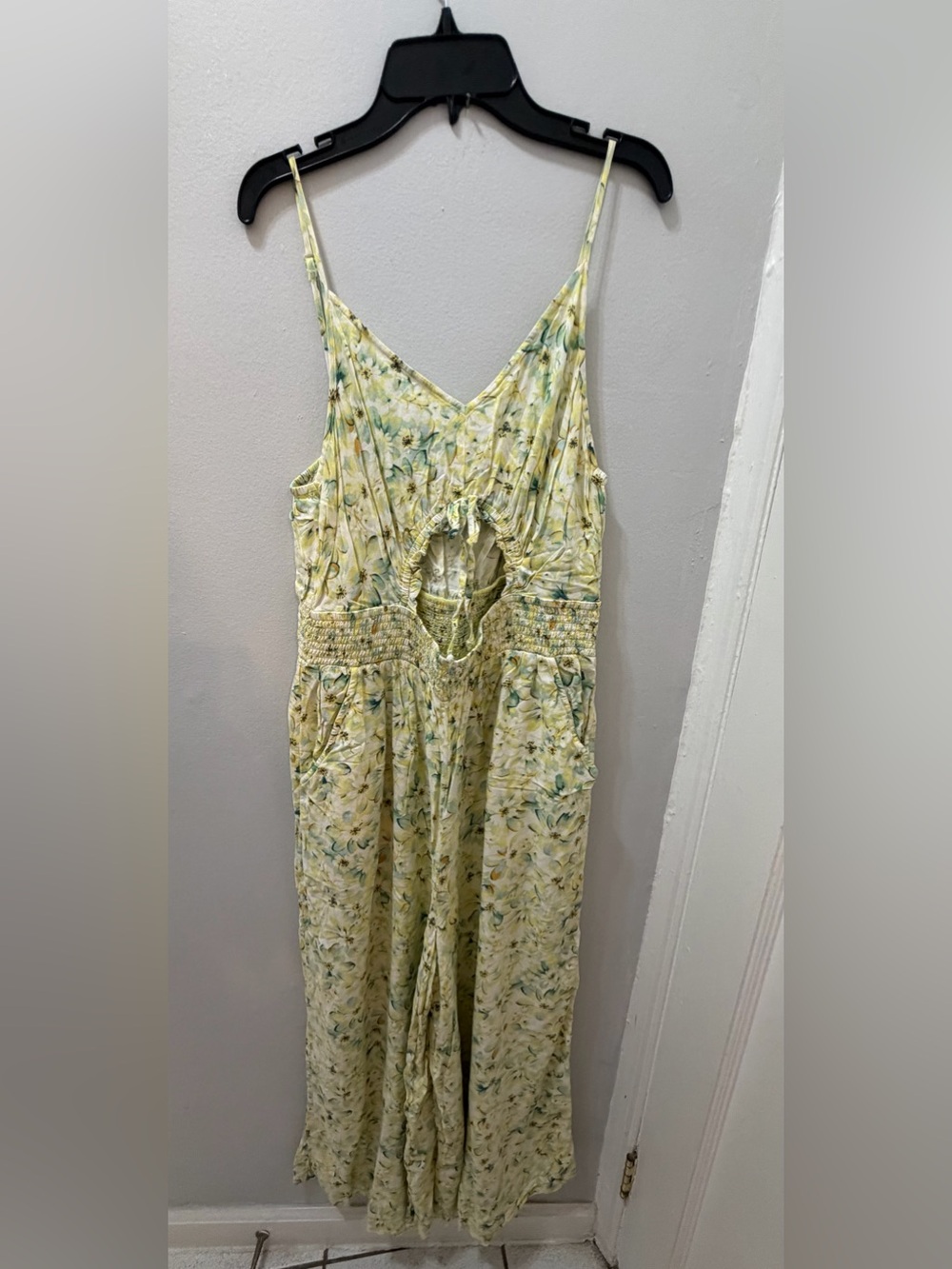 American Eagle Outfitters Pale Yellow and Green Floral Jumpsuit